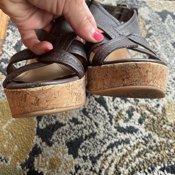 Platform sandals - Picture 8 of 8